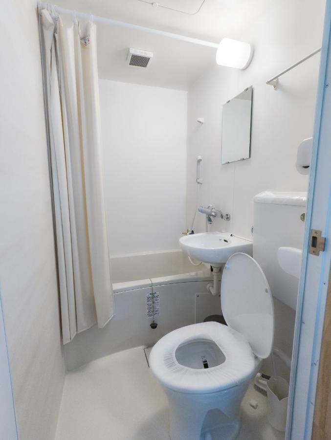 Апартаменты 花園町駅から1分 難波から4分 今年リフォーム済み シャワー洗面トイレ各階付き 通天閣難波天王寺大阪城近々 Wi-Fi有り 星夜屋 Экстерьер фото